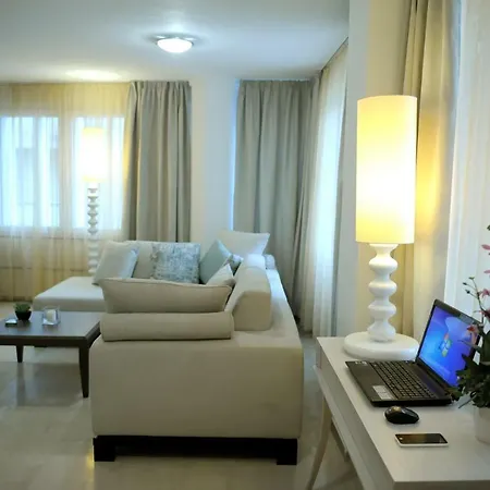 Apartament Greecerent - Elegant Center